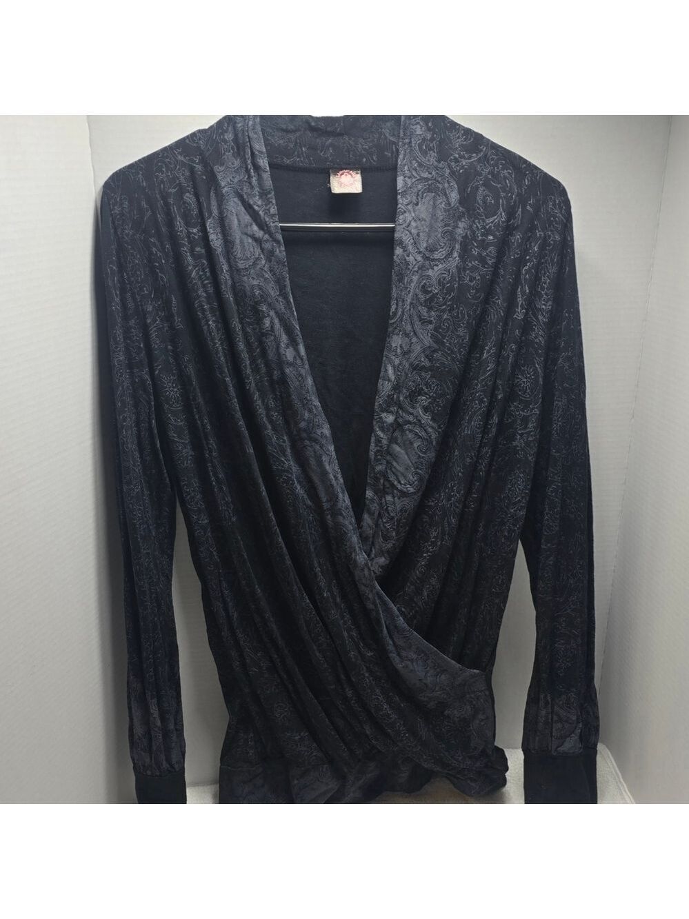 Language Los Angeles Black Patterned Top